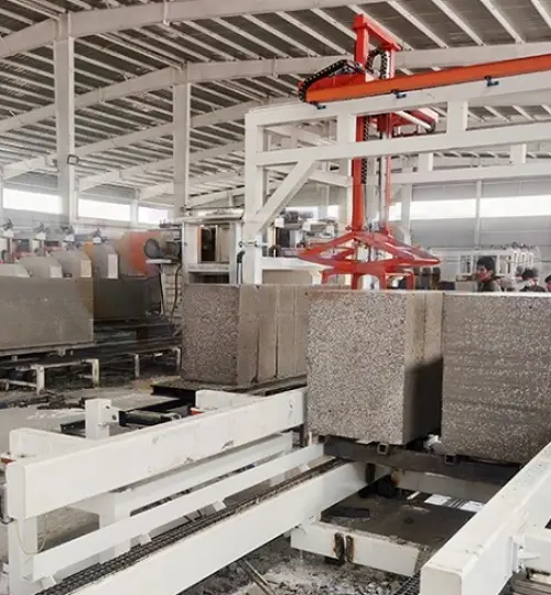 Proyek konstruksi jalur produksi blok terisolasi sendiri untuk pelanggan di Shache, Xinjiang