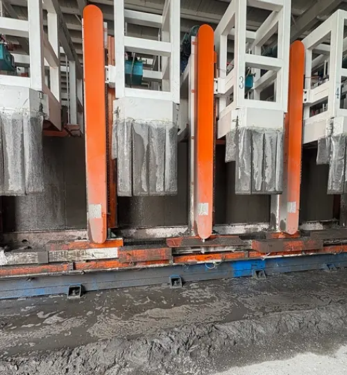 Proyek lini produksi batu bata aerasi CLC non-autoklaf pelanggan Sichuan